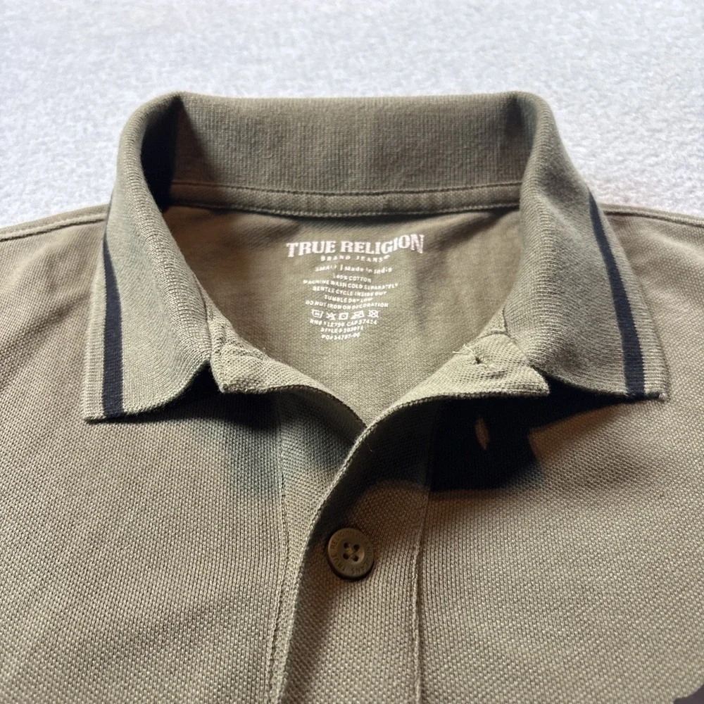 True Religion Men's Polo Shirt Green Sz S Shirt Sleeve Large Back Print Preppy